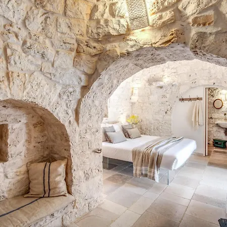 Trulli Cicale E Olive - Le Di Valentina * Ceglie Messapica