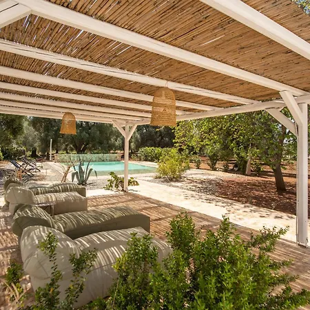 Vila Trulli Cicale E Olive - Le Di Valentina