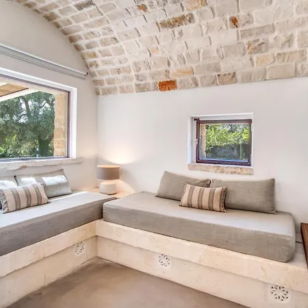 Trulli Cicale E Olive - Le Di Valentina Villa