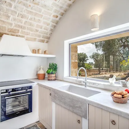 Villa Trulli Cicale E Olive - Le Di Valentina *