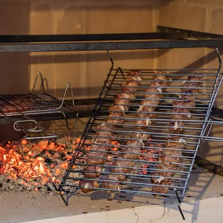 Trulli Cicale E Olive - Le Di Valentina *