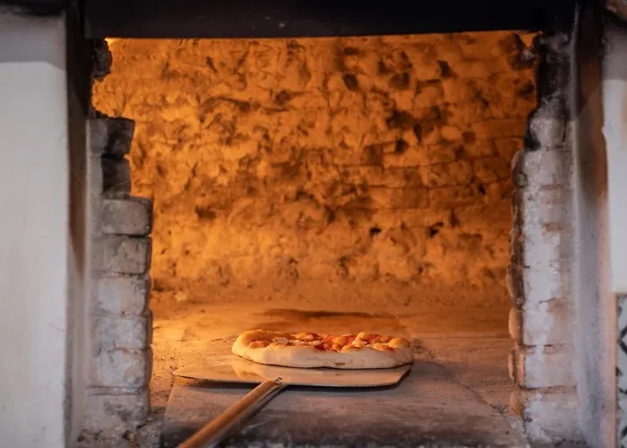 Trulli Cicale E Olive - Le Di Valentina *