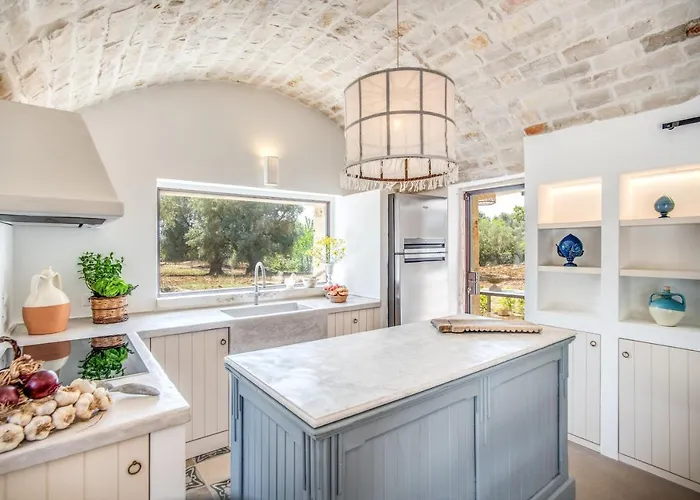 Trulli Cicale E Olive - Le Di Valentina *