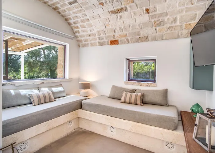 Trulli Cicale E Olive - Le Di Valentina Villa